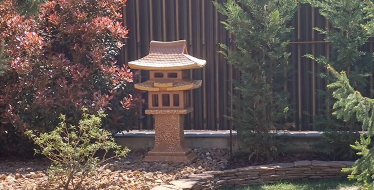 Садовый японский фонарь, купить в Крыму и Севастополе