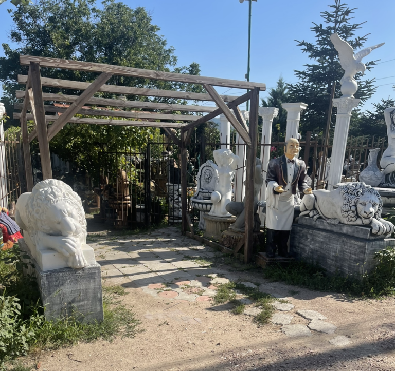 Садово парковая скульптура «Ливадийский Лев», купить в Крыму и Севастополе